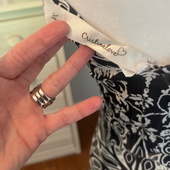 Dress with crystals - Picture 4 of 4